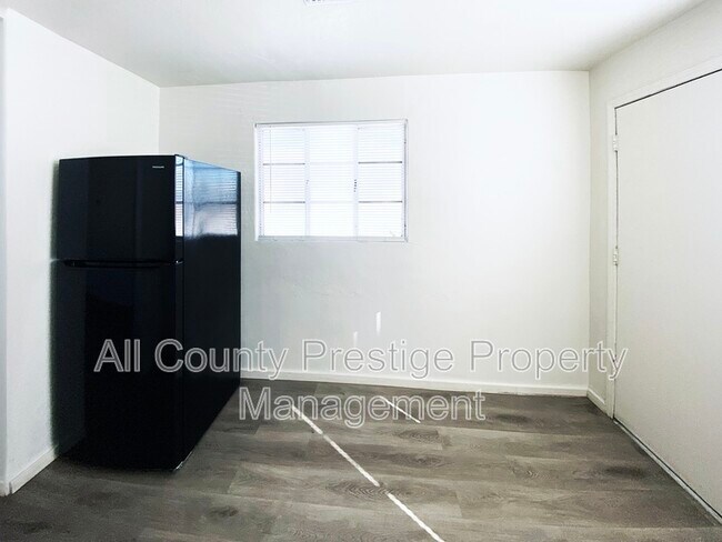 Foto del edificio - 1911 E Osborn Rd