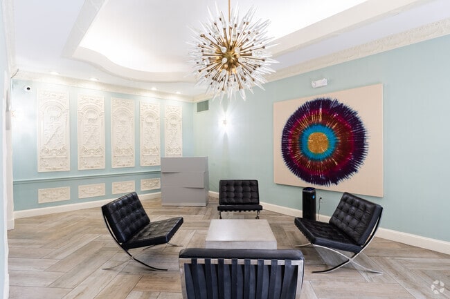 Lobby - Newport West Apartments