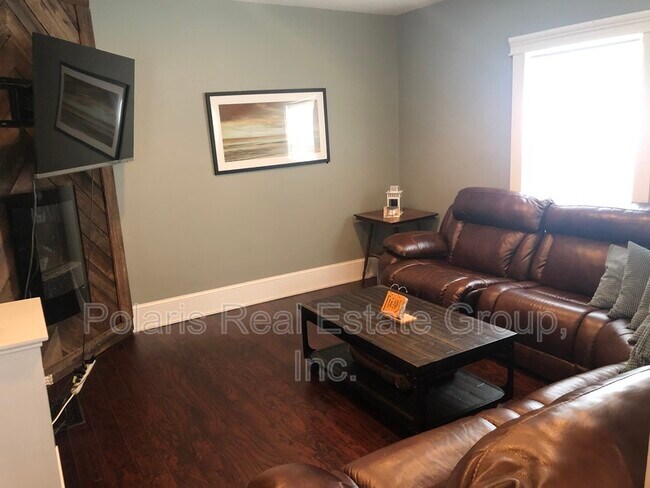 Photo - 1403 Spann Ave House