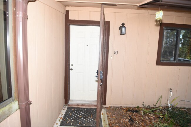 Foto del edificio - Lovely, 2 bedroom townhome in the Villages...