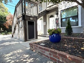 Building Photo - 1614 18th St