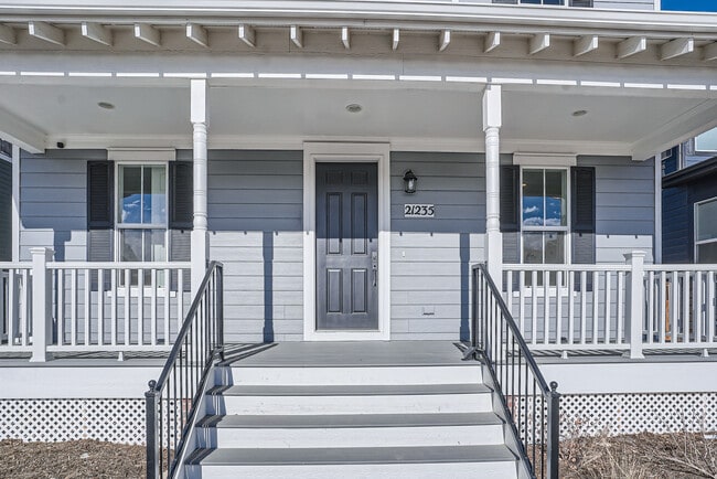 Building Photo - 21235 E 61st Dr