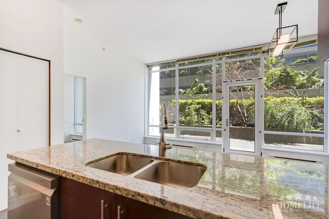 Building Photo - Modern 2 Bed Condo with Large Private Patio at Versante in Richmond City Centre
