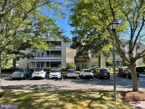 Building Photo - 105 Claridge Ct
