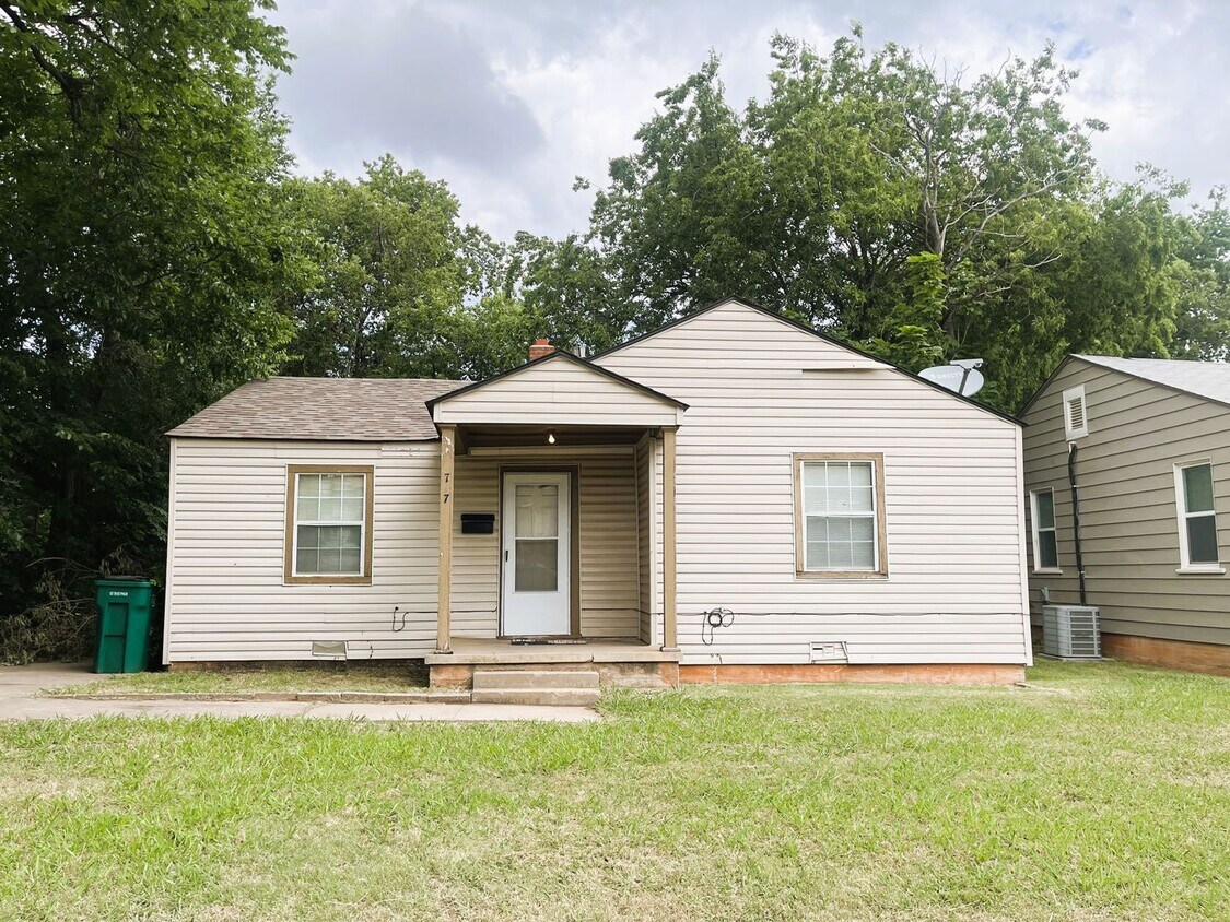 Primary Photo - 717 Ne 25, 2bed, 1bath