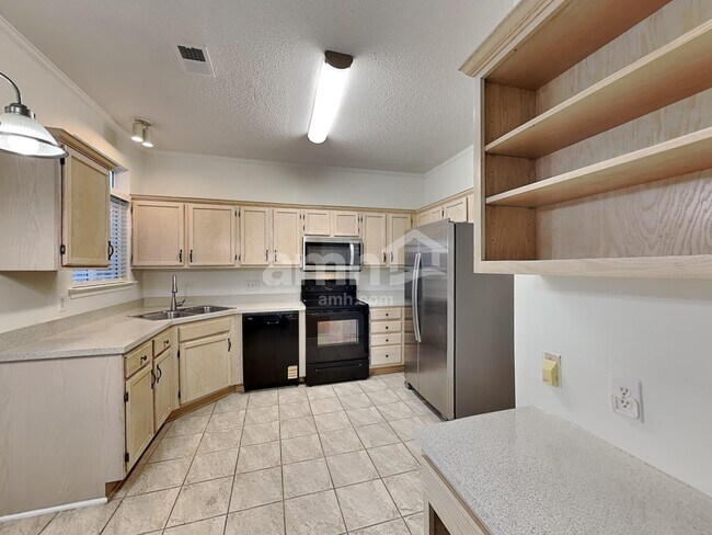 Foto del edificio - 12190 Canopy Ln