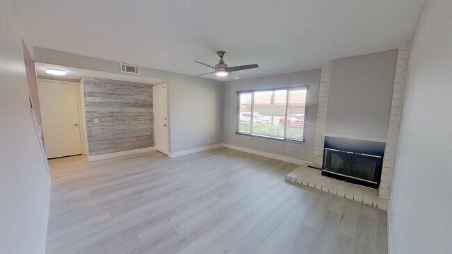 Foto del edificio - 6116 Hefley St