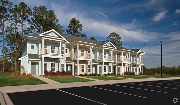 Building Photo - Marne Point Apartments