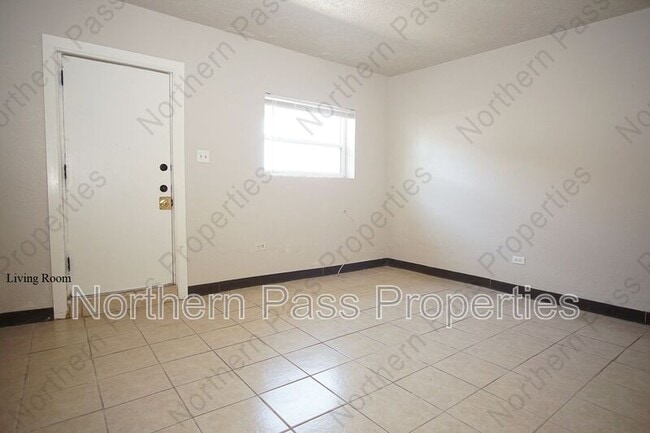 Foto del edificio - 411 Dodge Rd