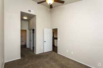 Harbor Pointe Apartments photo'