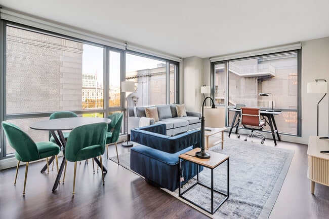 Building Photo - 101 Polk St