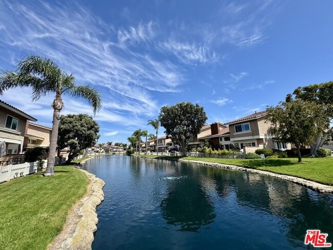 Building Photo - 7756 Sailboat Cir