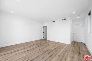 Building Photo - 14523 1/2 Weddington Street, Los Angeles, CA 91411 - 4 BR 5 BA house