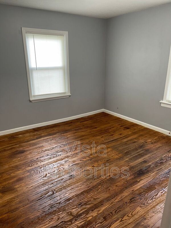 Building Photo - 4103 S Brook St