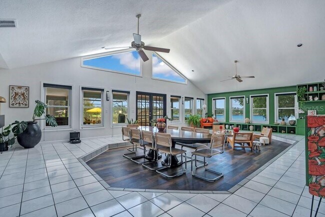 Building Photo - 8142 Chianti Dr