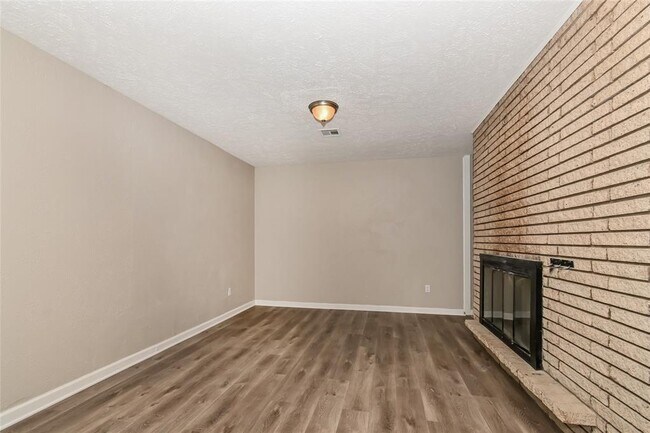 Foto del edificio - 6813 NW 29th St