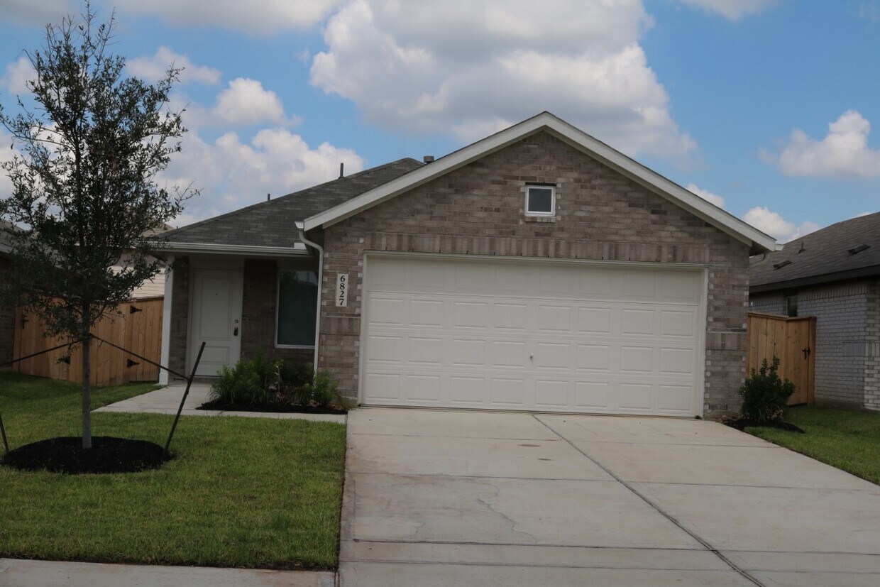 Foto principal - 6827 Lantana Leaf Ln
