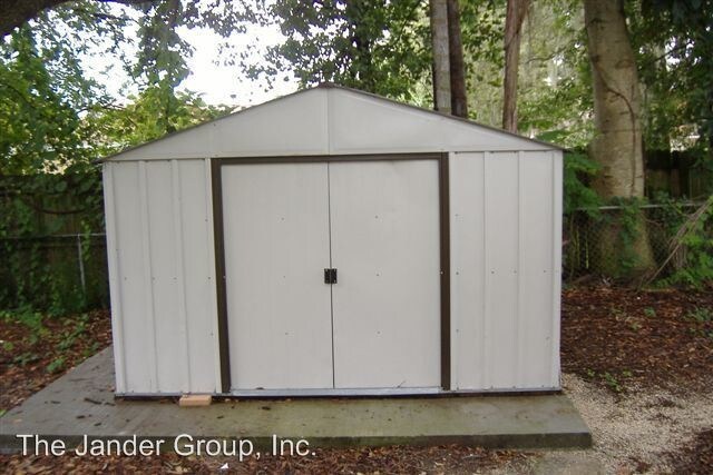 Foto del edificio - 3 br, 1.5 bath House - 8405 Esperanza Street