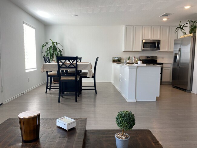 Foto del edificio - 252 Tugboat Annie Wy