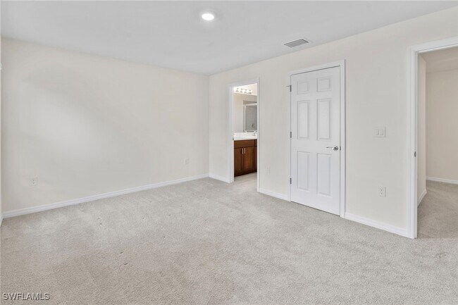 Building Photo - 15535 Wildflower Cir