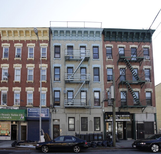 Foto del edificio - 65 Malcolm X Blvd