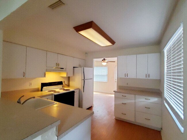 Foto del edificio - 3810 40th Ave N