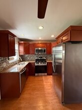 Building Photo - 1655 Edward Ter