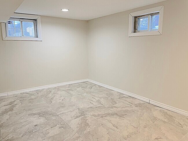 Photo du bâtiment - 761 Cataraqui St