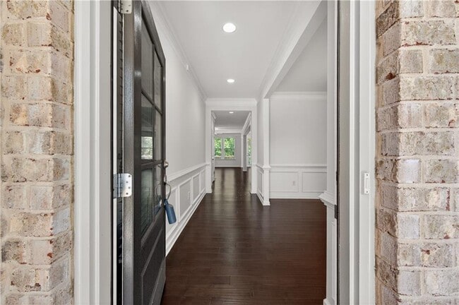 Foto del edificio - 1020 Kendall Grove Ct