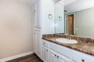 Building Photo - Birchwood Village Apartment Homes