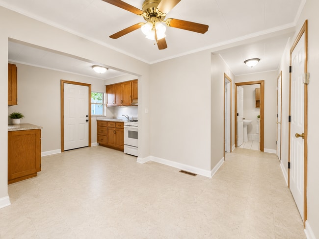 Building Photo - 3518-3520 Ruby Way