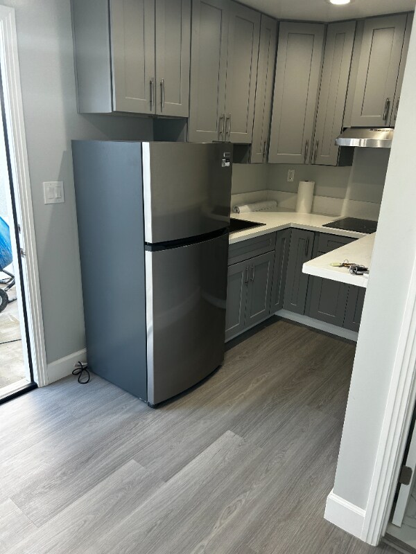 Foto principal - 7814 1/2 Lindley Ave