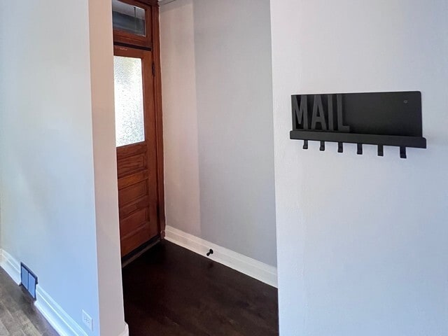 Building Photo - 2447 N Mozart St