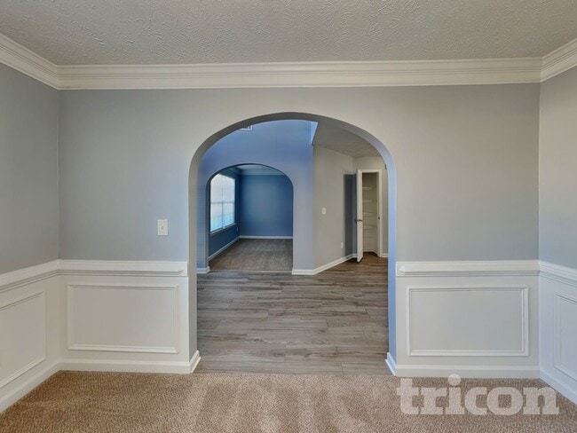 Building Photo - 529 McCain Creek Trail