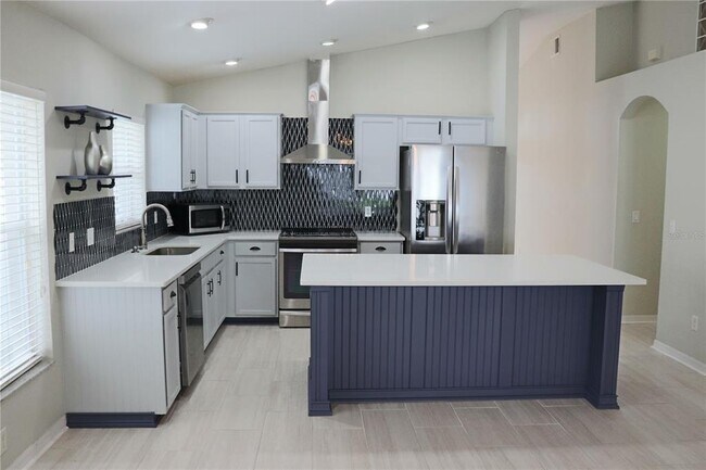Building Photo - 7323 Newhall Pass Ln