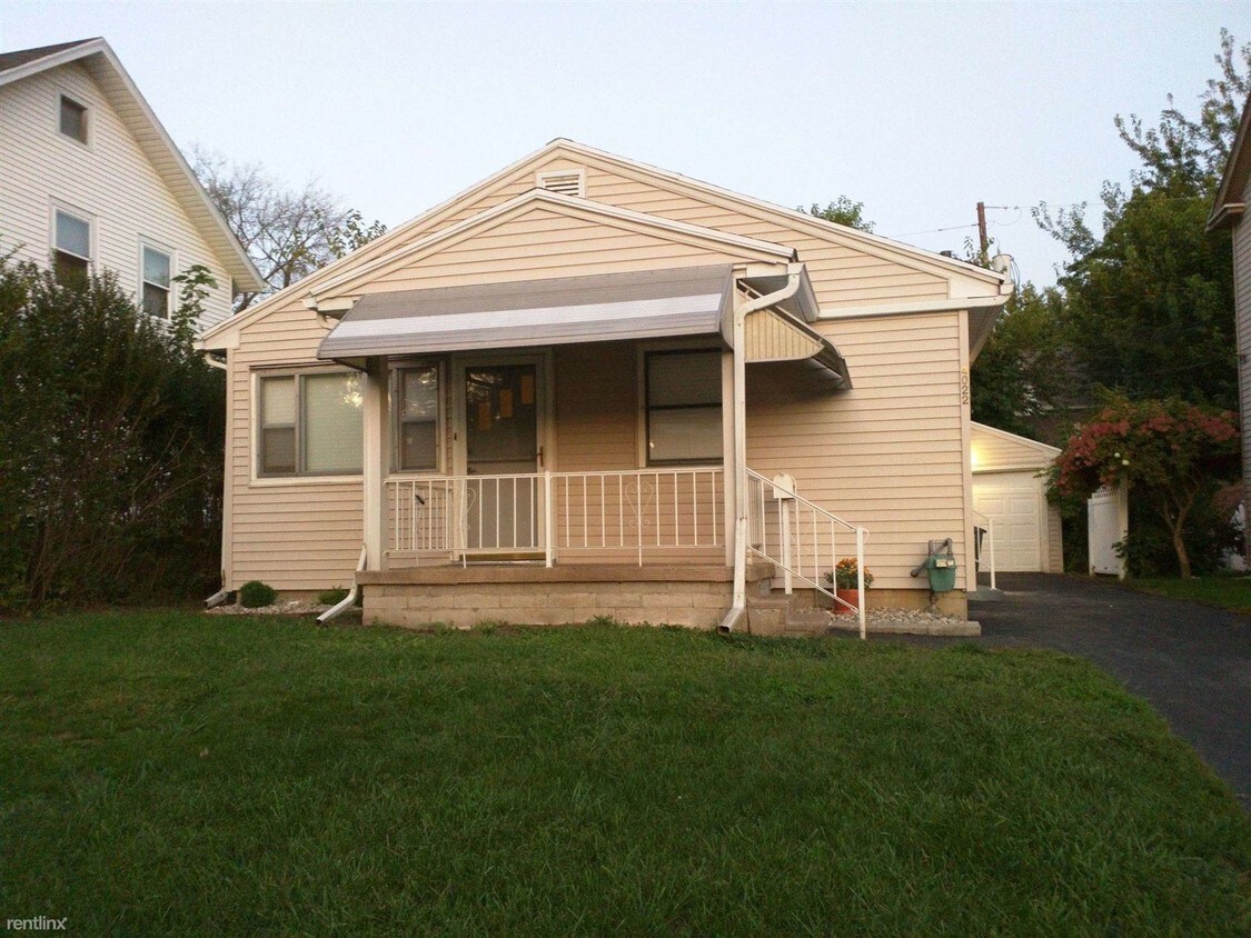 Foto principal - 4022 Lyman Ave