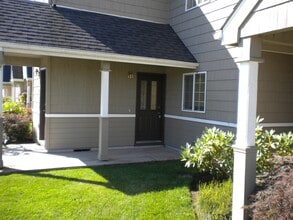 Building Photo - 2946 Matt Dr