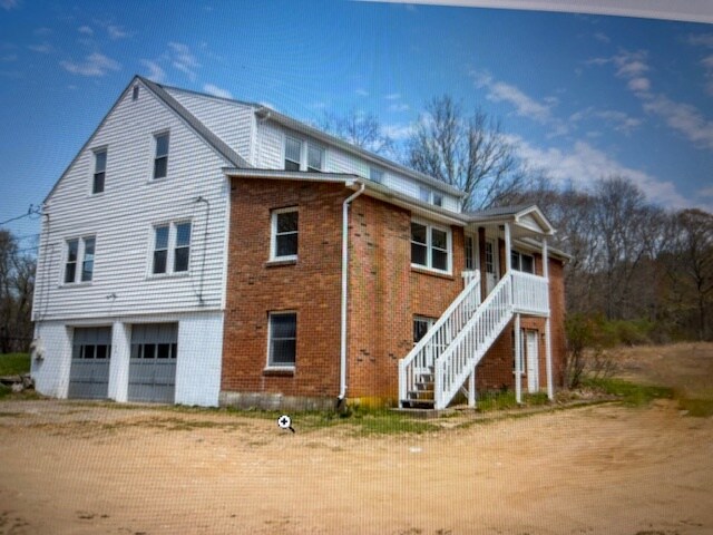 Foto del edificio - 133 Lake Hayward Rd