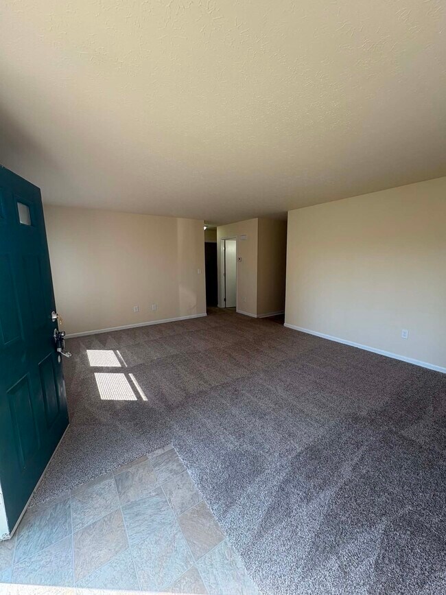 Foto del edificio - 1709 McGregor Ct