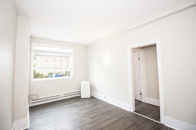 Building Photo - 309 Enfield Apartment