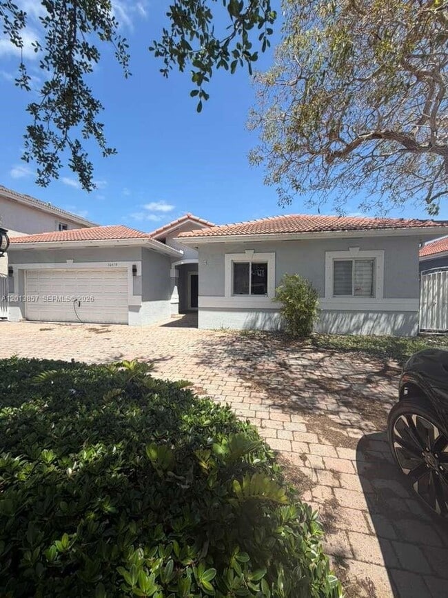 Foto del edificio - 16479 SW 53rd St