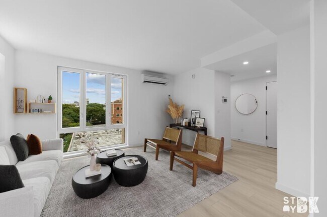 Foto del edificio - 2 bedroom in BROOKLYN NY 11226