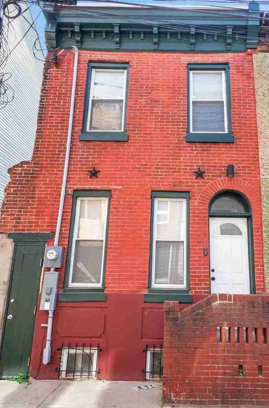 Building Photo - 1947 N Darien St