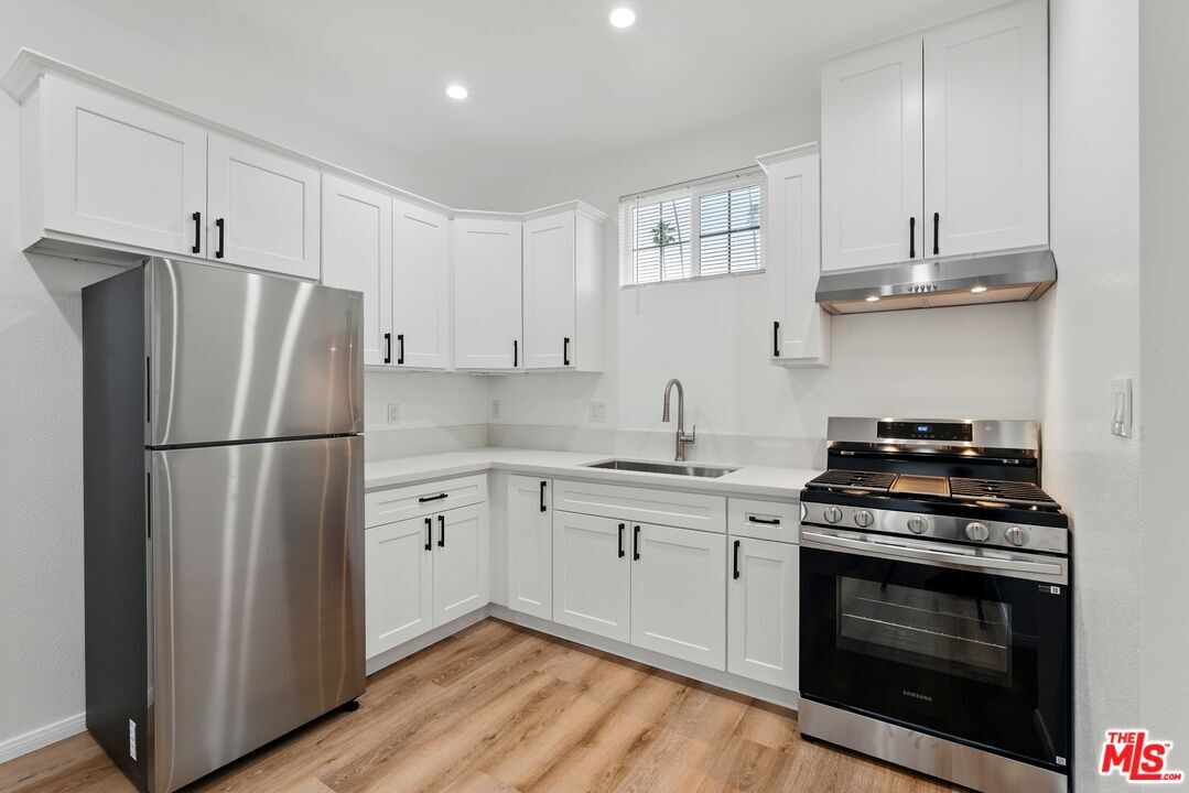 Foto principal - 5017 Cimarron St