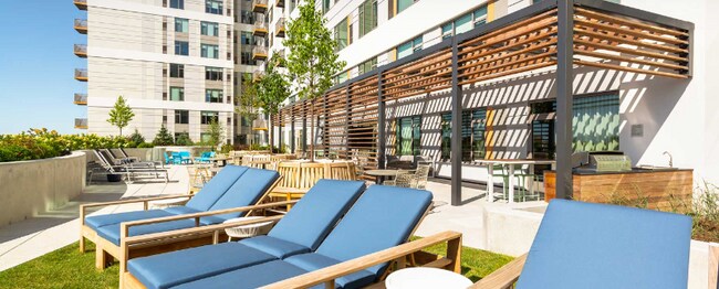 Foto del edificio - 1129 South Blvd