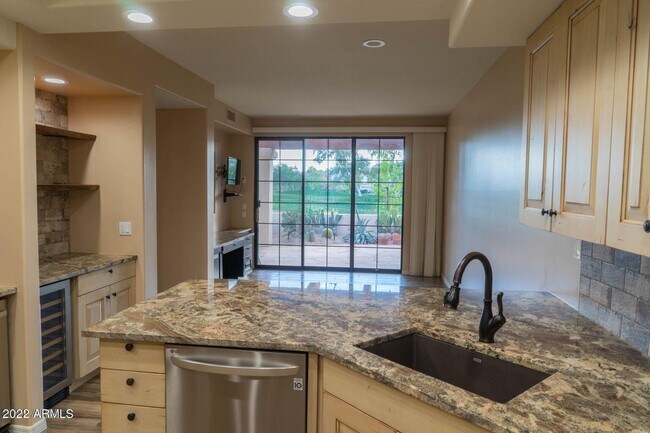 Foto del edificio - 7525 E Gainey Ranch Rd