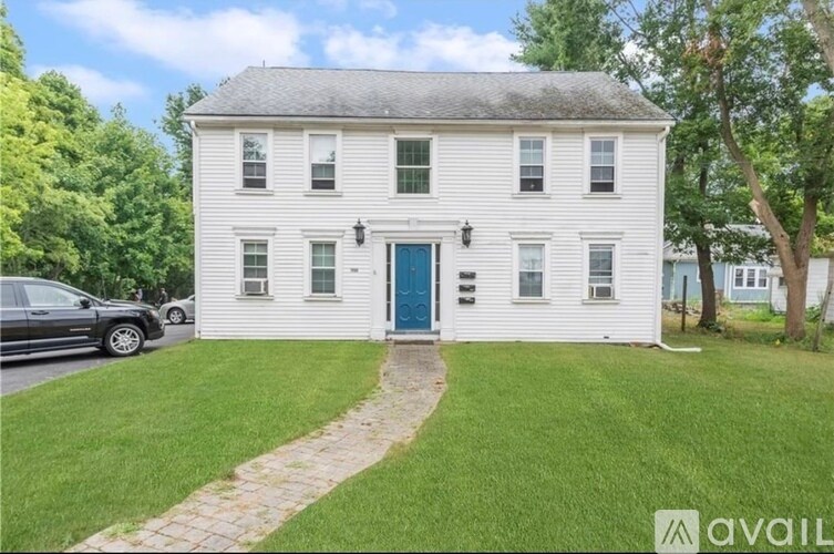 1272 W Shore Rd Unit 3, Warwick, RI 02889 1272 W Shore Rd Warwick, RI