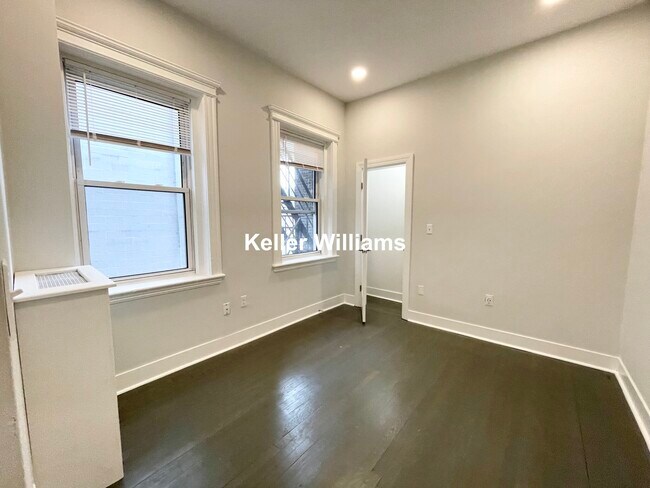 Foto del edificio - 120 Peterborough St