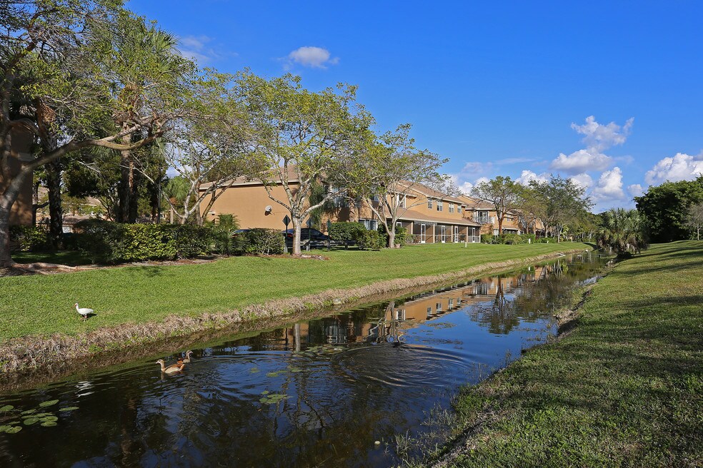 Casas de renta en Maplewood Coral Springs Coral Springs, FL