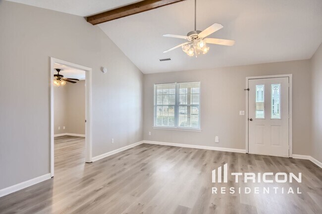 Building Photo - 928 Pin Oak Dr